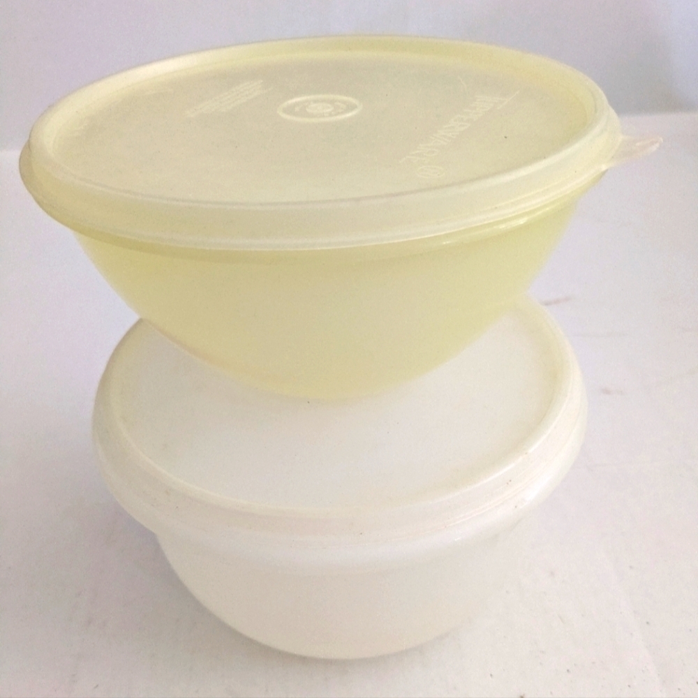 Vintage Tupperware Bowls Light Yellow And Clear